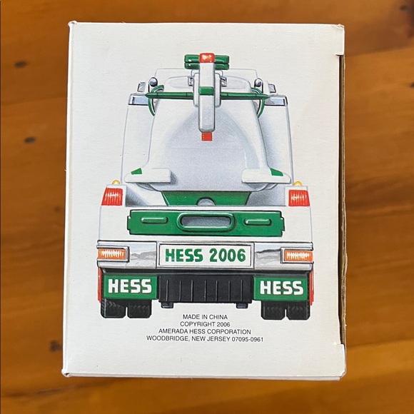 2006 Hess Toy Truck & Helicopter - Picture 4 of 6